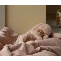 Maileg, Sovende plyskanin, Lille, Pudder 16-5990-00-Maileg-Minlillebutik.dk