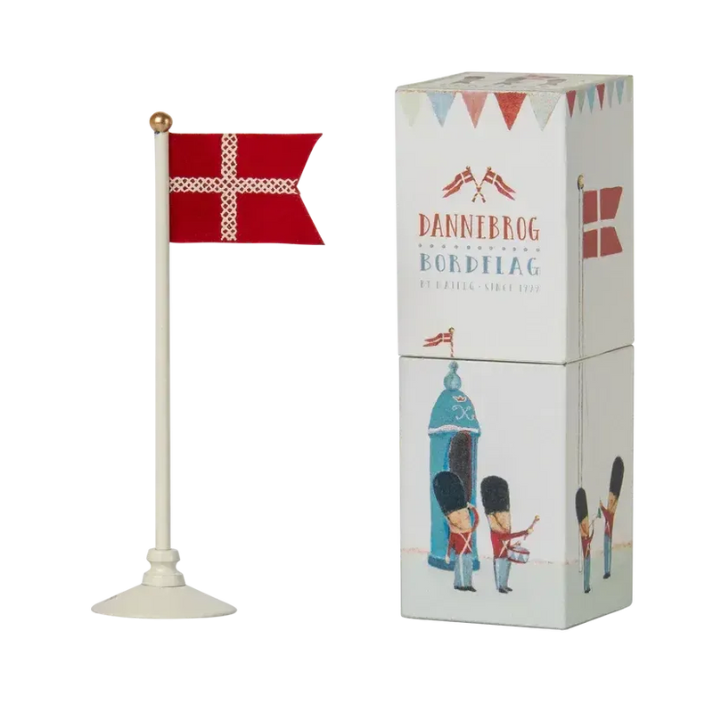 Maileg, Dannebrog, Bordflag, Lille, 19-2110-00-Maileg-Minlillebutik.dk