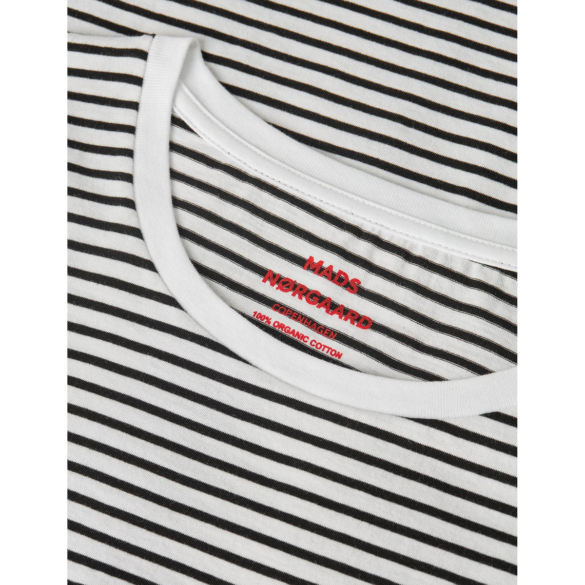 Mads Nørgaard, Fine Jersey Stripe Teasy Tee FAV, White/Black-Mads Nørgaard - Dame-Minlillebutik.dk