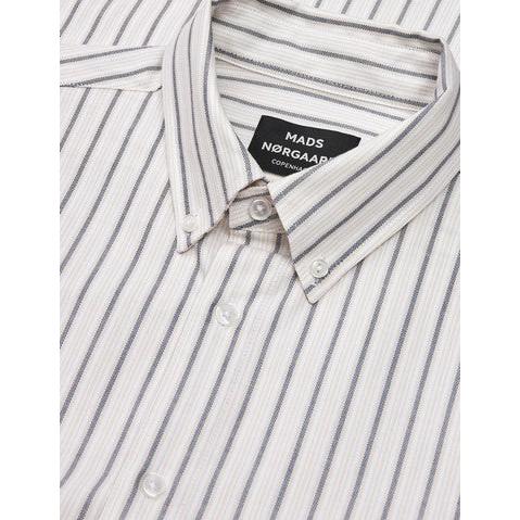 Mads Nørgaard, Cotton Oxford Sune Stripe Shirt, White/Parsian Night/Rain-Mads Nørgaard - Herre-Minlillebutik.dk