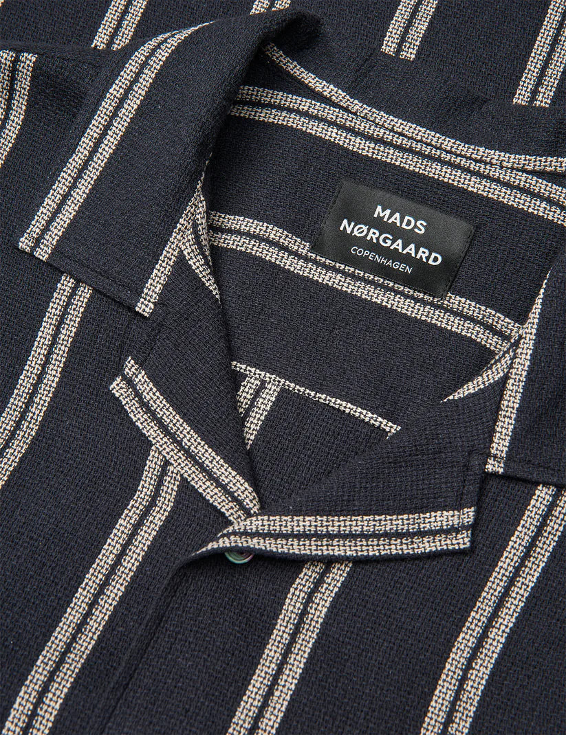 Mads Nørgaard, Texture Kenji Shirt SS ST., Black/Plaza Taupe