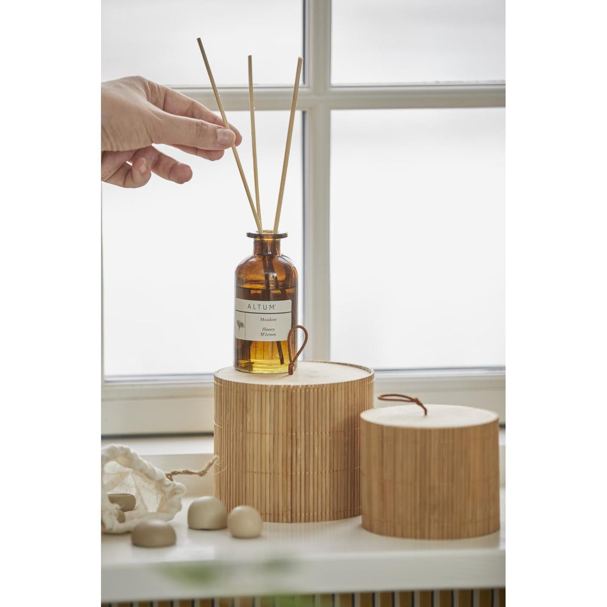 Ib Laursen, Duftpinde ALTUM Meadow m/5 pinde-Ib Laursen-Minlillebutik.dk