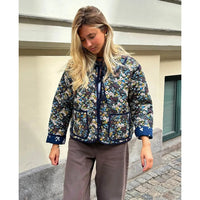 Sissel Edelbo, Daniella Jacket, Wine Ditsy, Onesize-Sissel Edelbo-Minlillebutik.dk