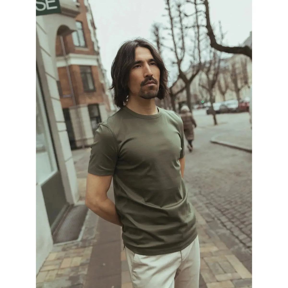 Mos Mosh Gallery, Perry O-SS Tee, Army-Mos Mosh Gallery-Minlillebutik.dk