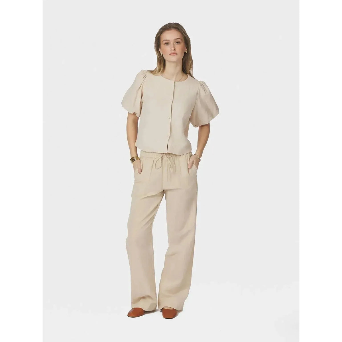 Neo Noir, Moisa Linen Blouse, Sand-Neo Noir-Minlillebutik.dk