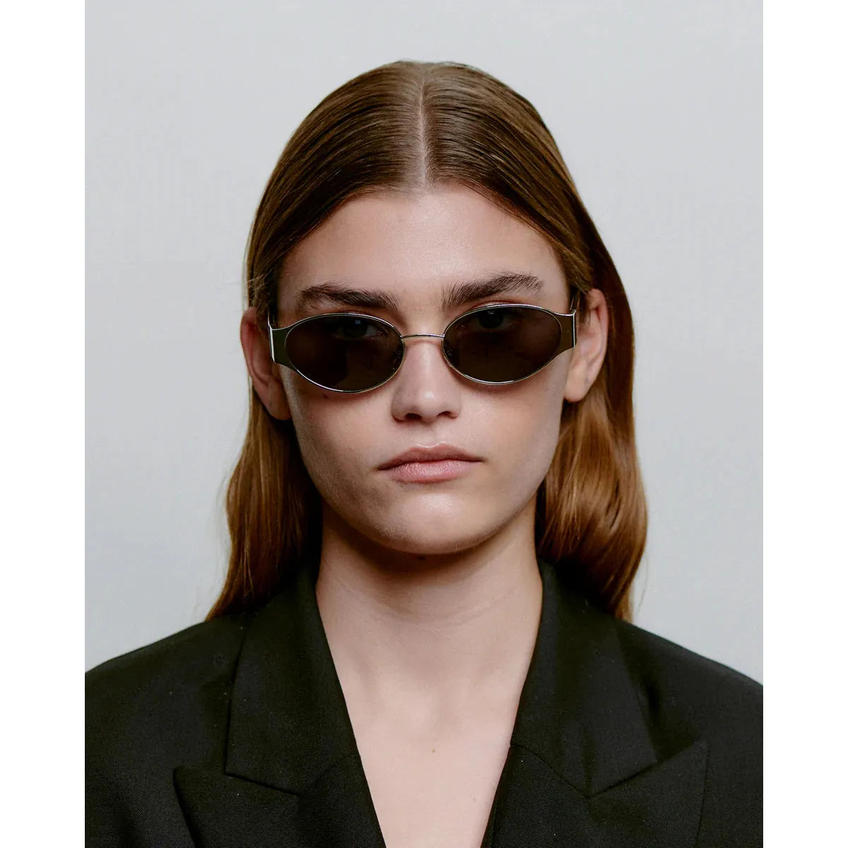 A.kjærbede, Bella, Silver Black