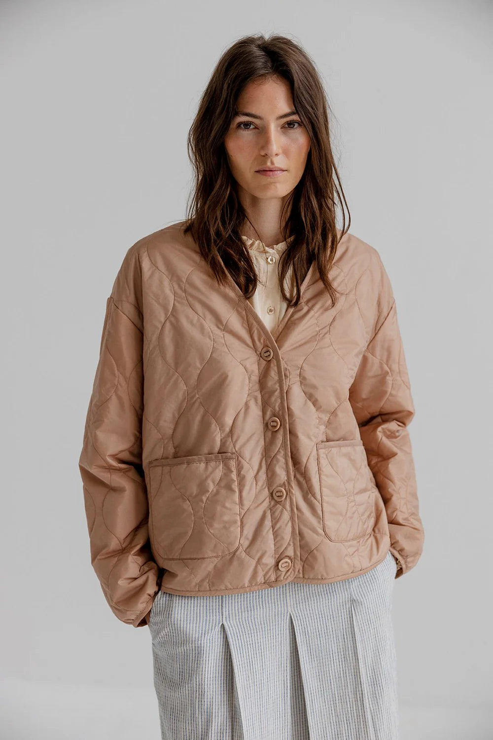 Project AJ117, Nola, Sand