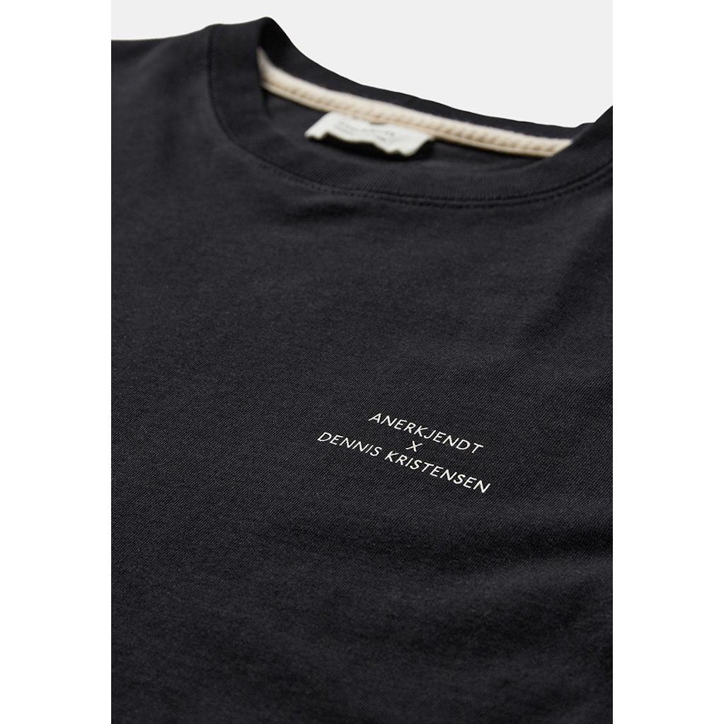 Anerkjendt, Villads AXDK8 SS Tee, Caviar-Anerkjendt-Minlillebutik.dk