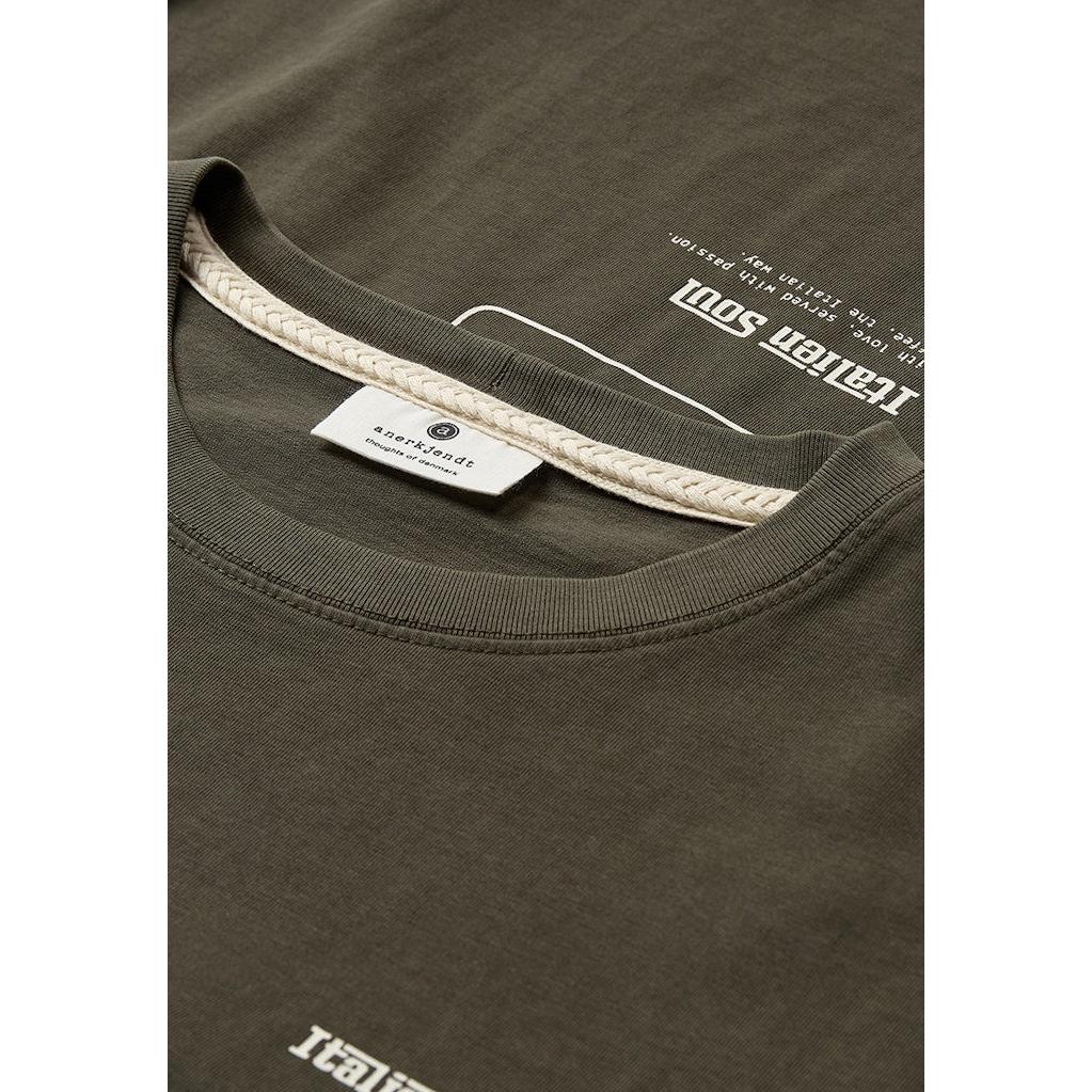Anerkjendt, Villads Italien Coffee SS Tee, Forrest Night-Anerkjendt-Minlillebutik.dk