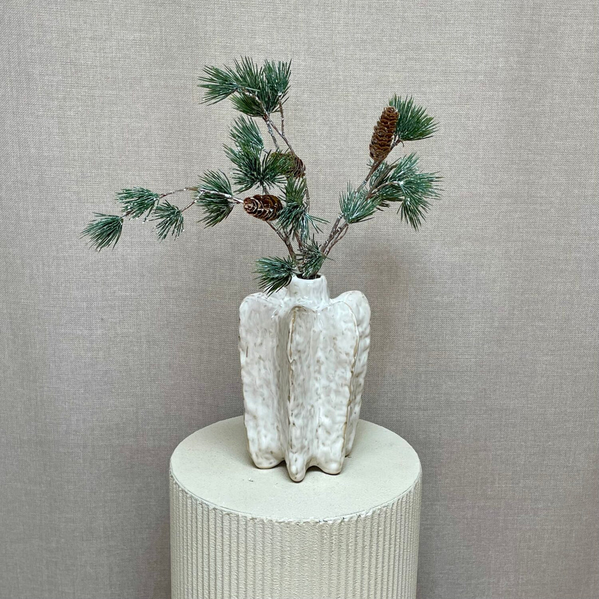 Barbara, Fyr grene m/kogler støvet grøn 3 i bundt h 50 cm