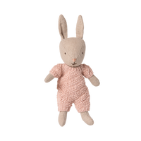 Maileg, Hare, Micro, Sand-Rosa strikket dragt 16-5024-00-Maileg-Minlillebutik.dk
