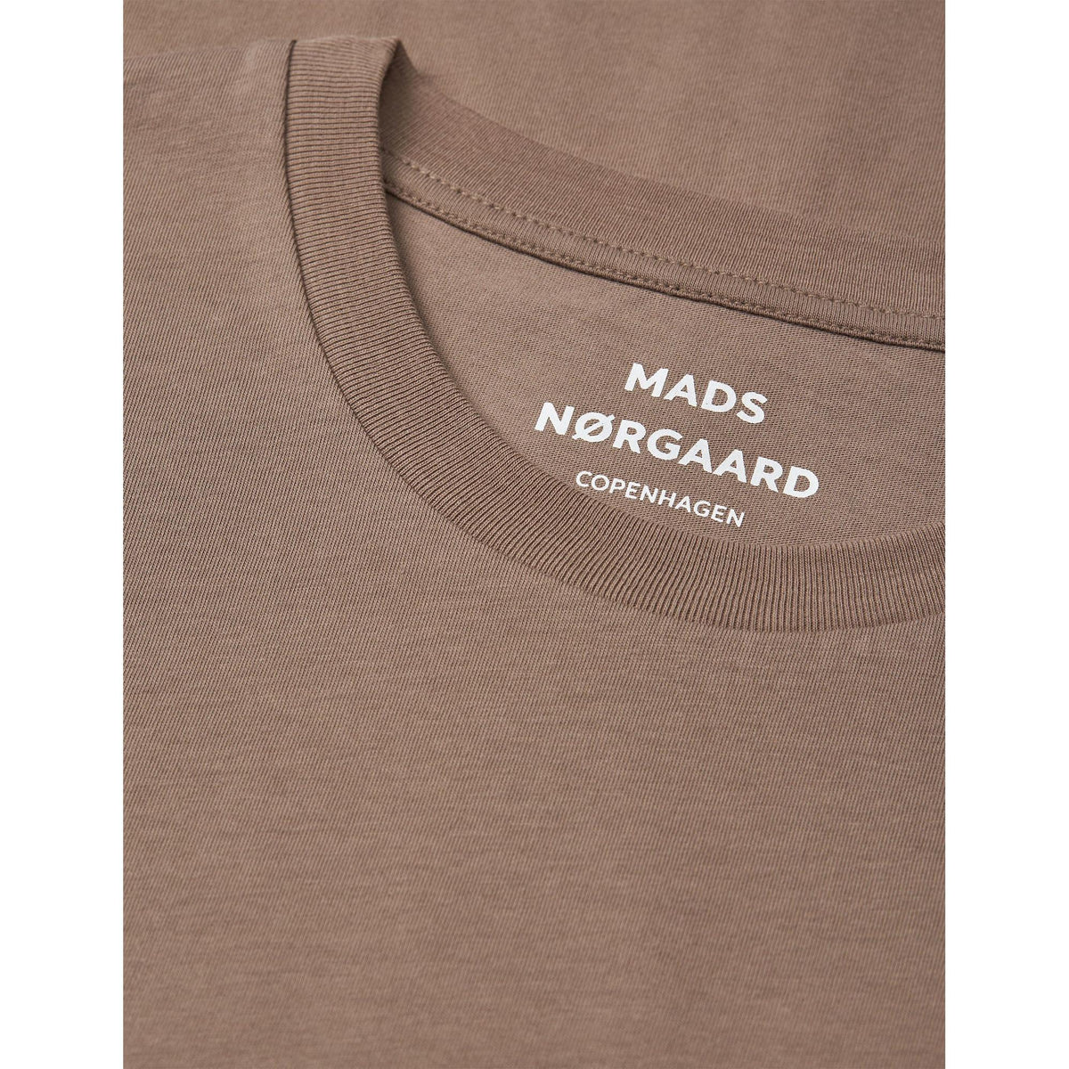 Mads Nørgaard, Fine Jersey Thor Tee FAV, Walnut-Mads Nørgaard - Herre-Minlillebutik.dk