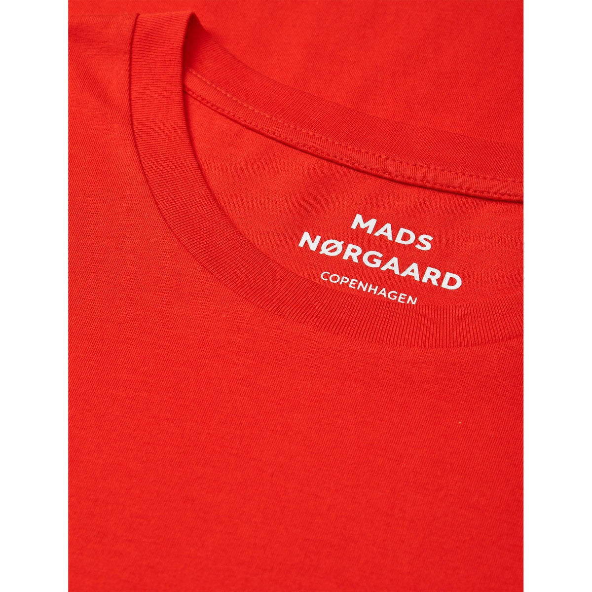 Mads Nørgaard, Fine Jersey Thor Tee FAV, Fiery Red-Mads Nørgaard - Herre-Minlillebutik.dk