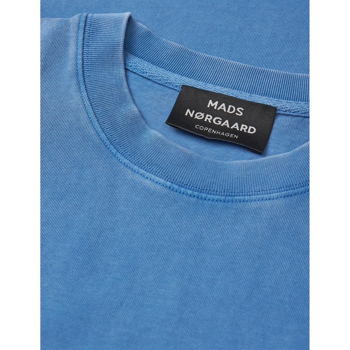 Mads Nørgaard, Combed Jersey Dye Thorbjørn Tee, Bright Cobalt-Mads Nørgaard - Herre-Minlillebutik.dk