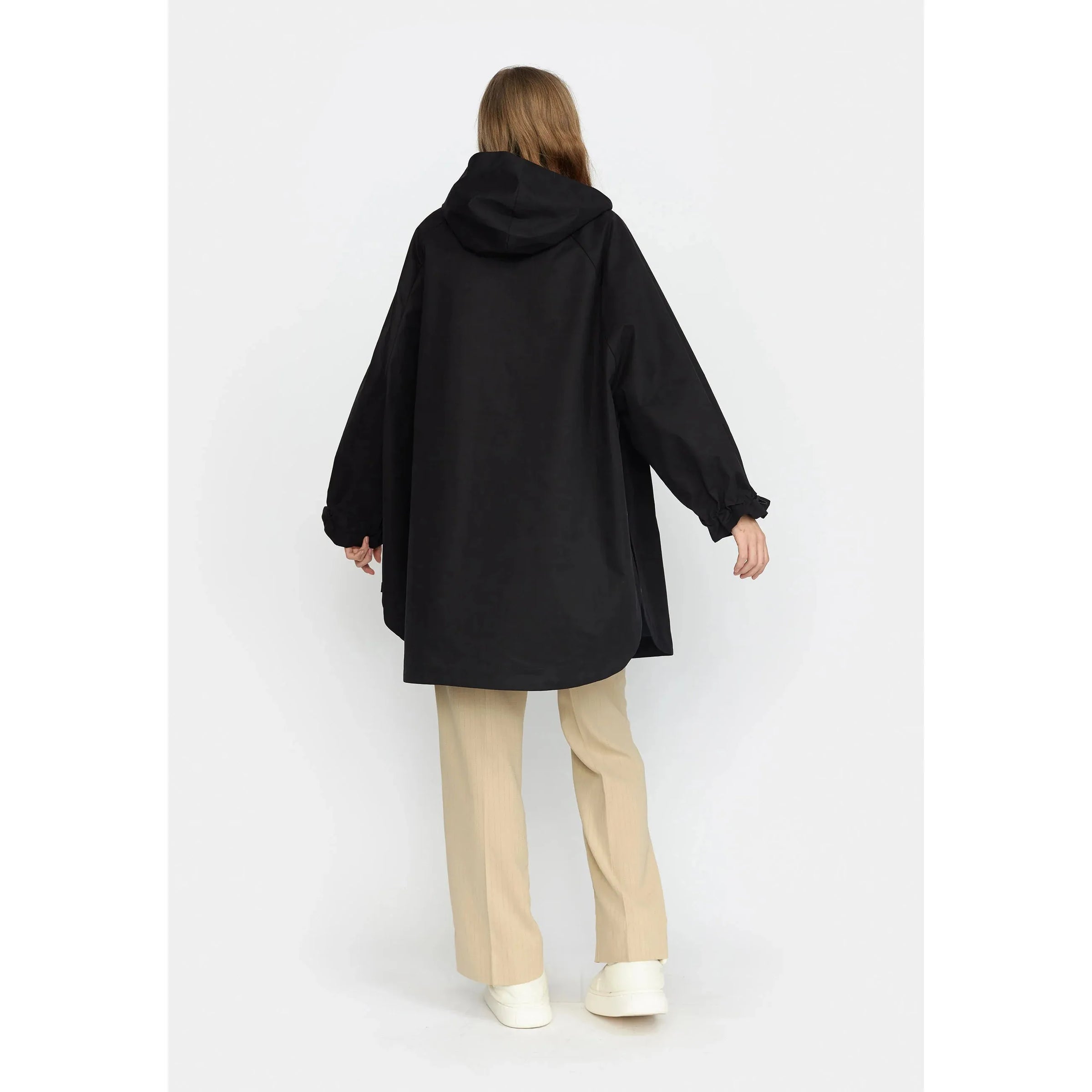 Selfhood, Poncho, Black