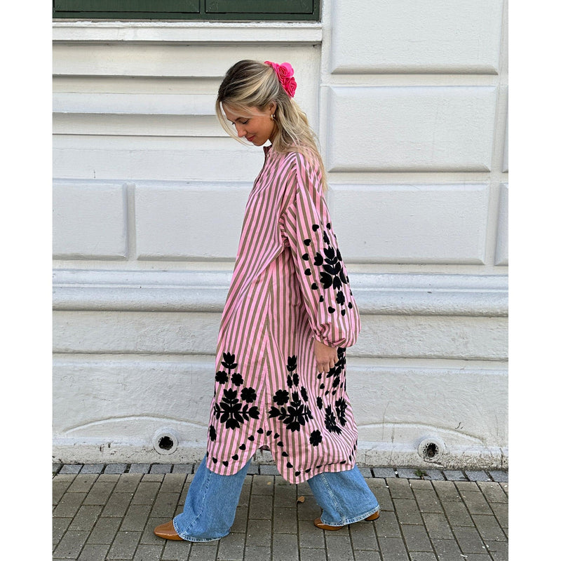 Sissel Edelbo, Rikke Dress, Pink Stripes-Sissel Edelbo-Minlillebutik.dk