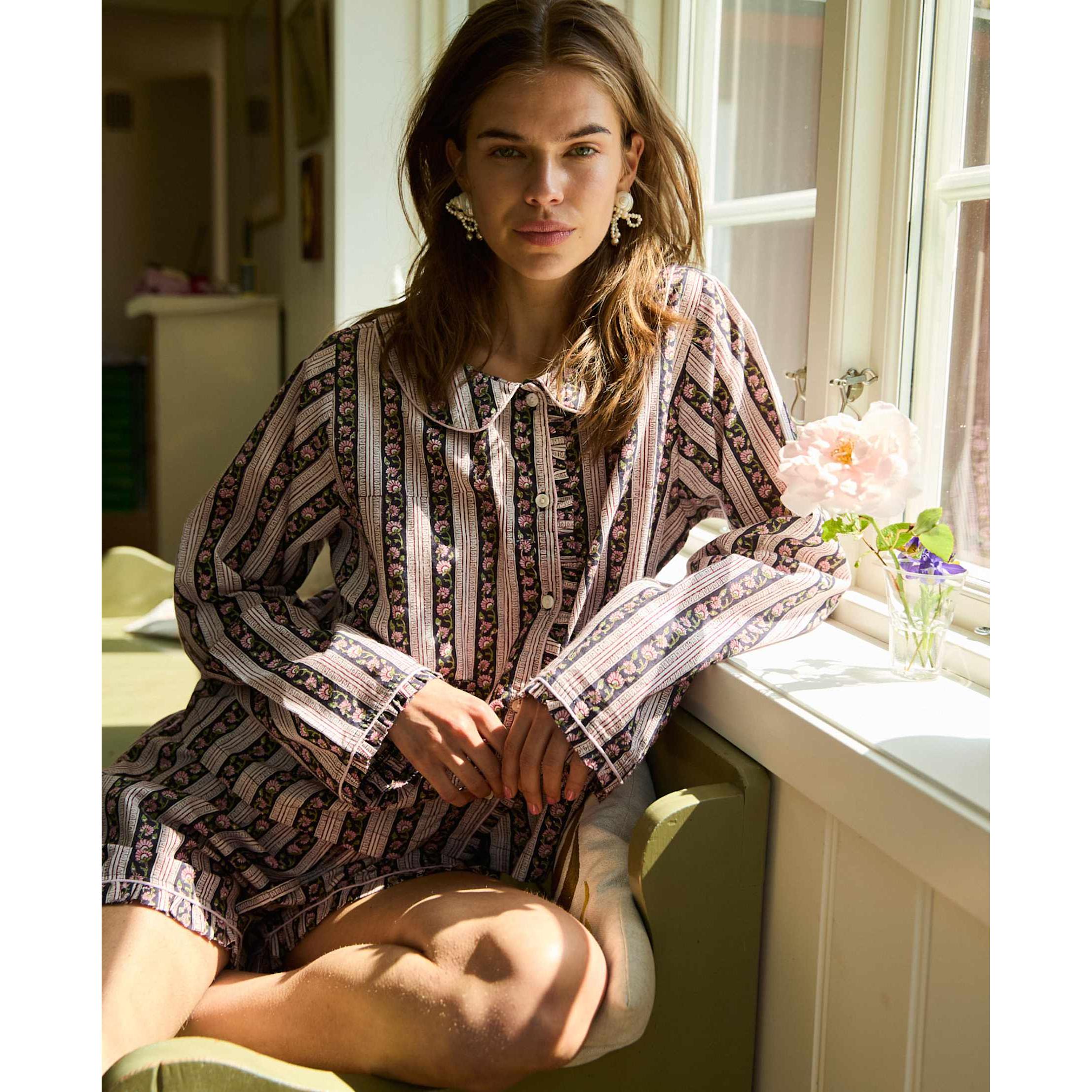 Sissel Edelbo, Nuvena Pyjamas Set, Black Stripes-Sissel Edelbo-Minlillebutik.dk