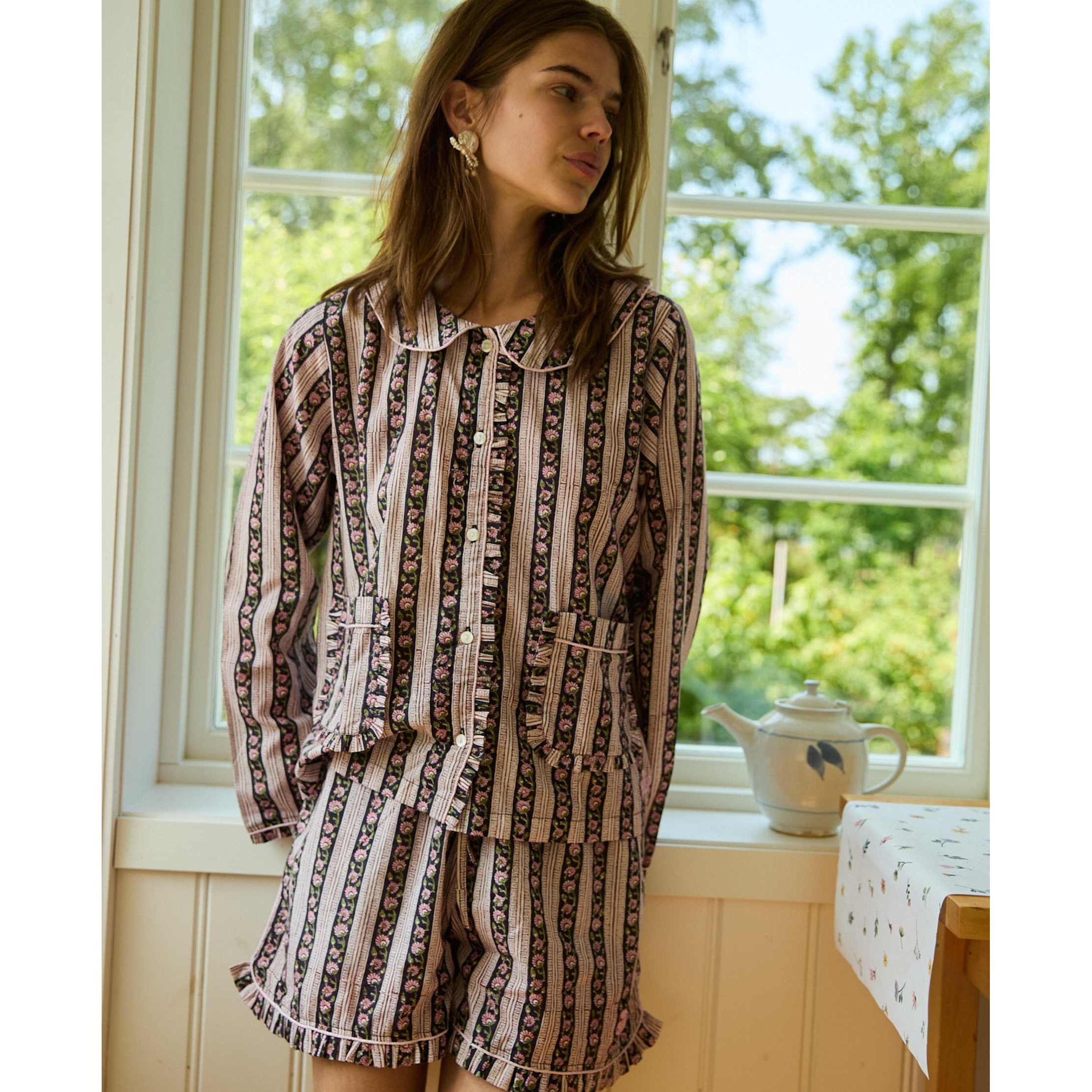 Sissel Edelbo, Nuvena Pyjamas Set, Black Stripes-Sissel Edelbo-Minlillebutik.dk